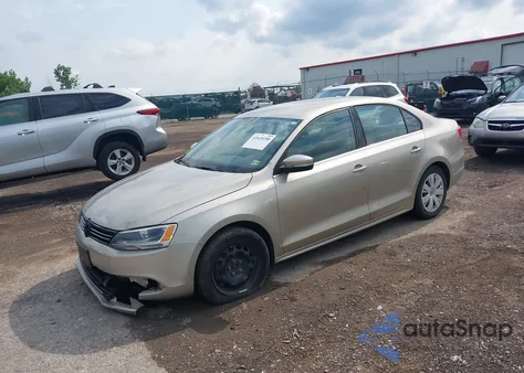 2013 Volkswagen Jetta 2.5L Se z USA, uszkodzony, nr VIN 3VWDX7AJ4DM274525